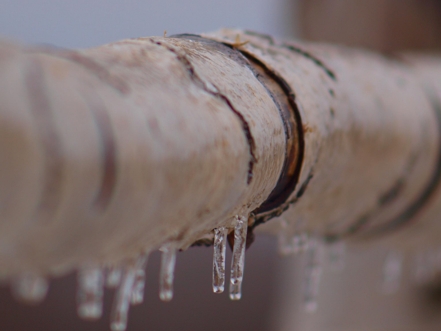 How to Prevent Pipe Freezing During Winter Months in Orange