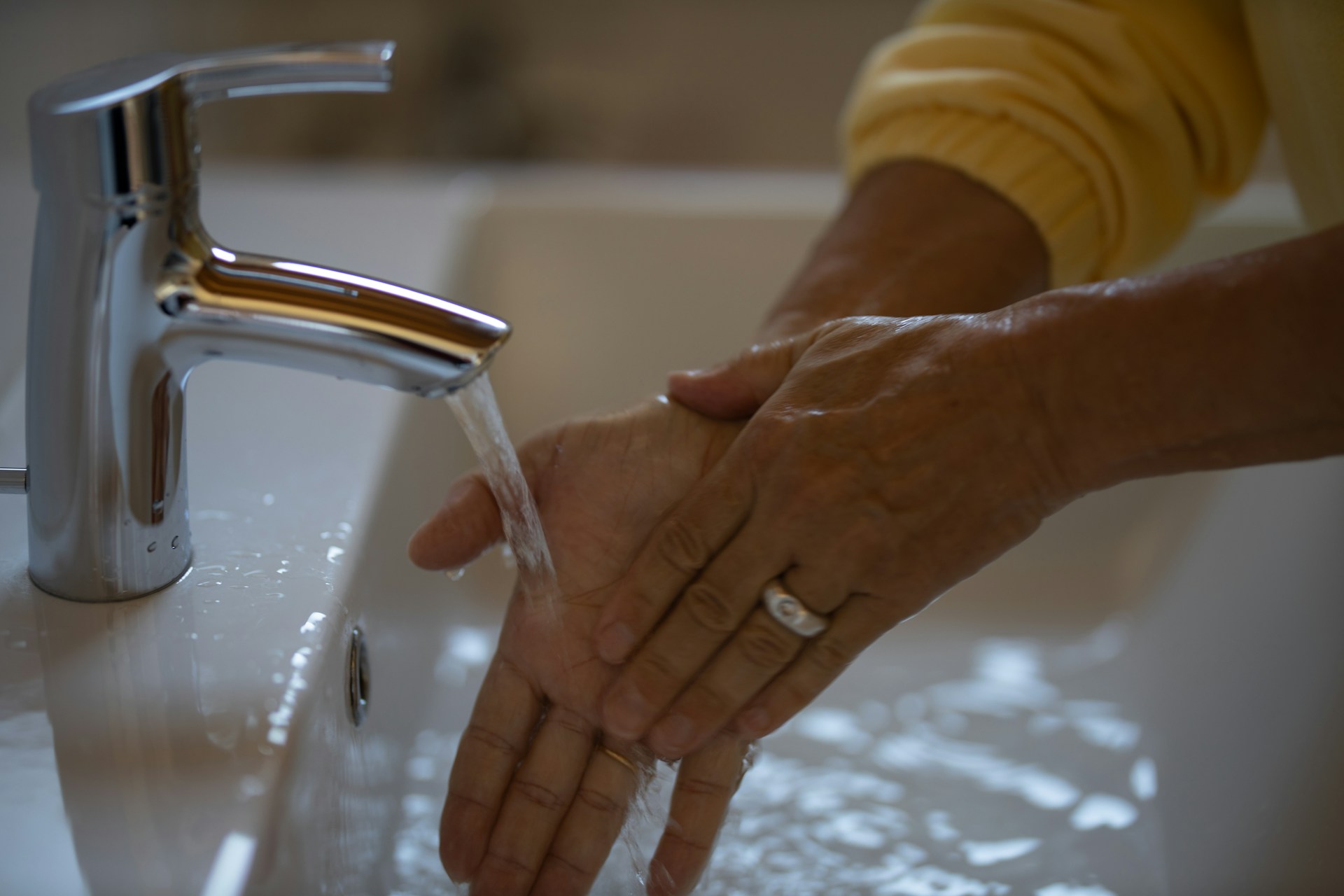Effective Solutions for Low Water Pressure Problems in Orange Homes