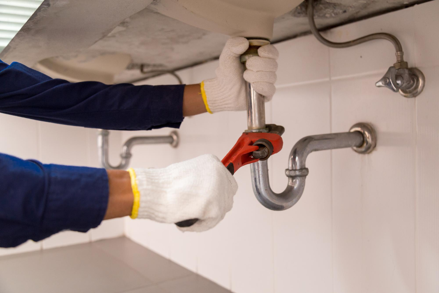 Key Plumbing Maintenance Tips for New Homeowners